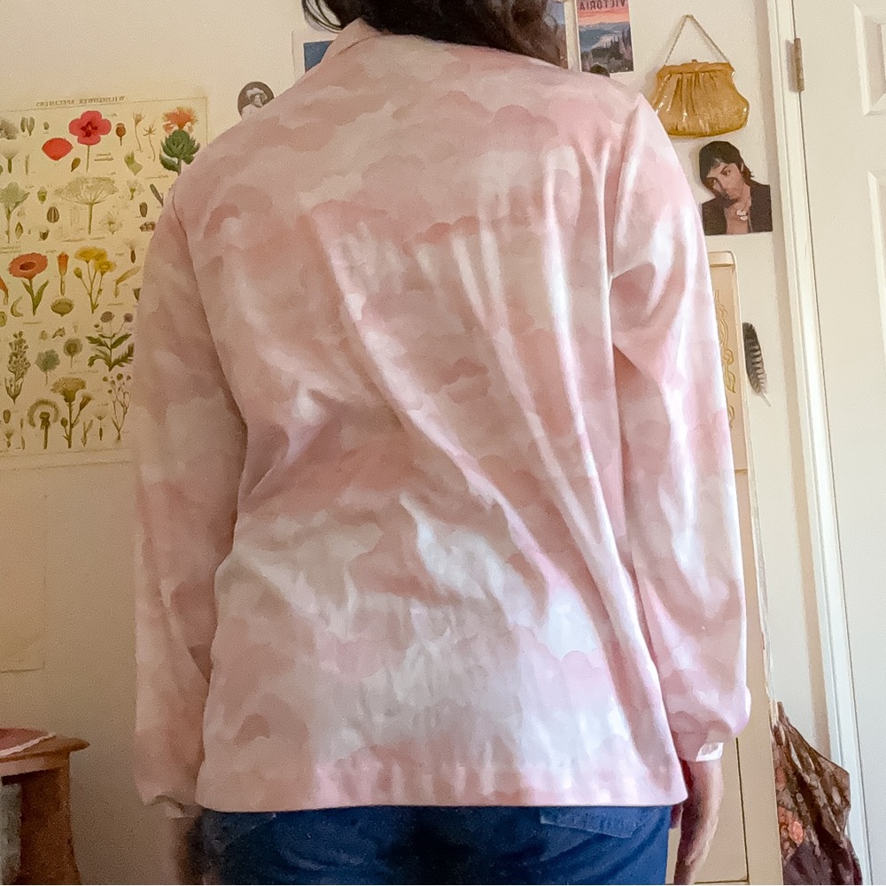 1970s Pink Cloud Novelty Print Button-Up - Picture 4 of 9